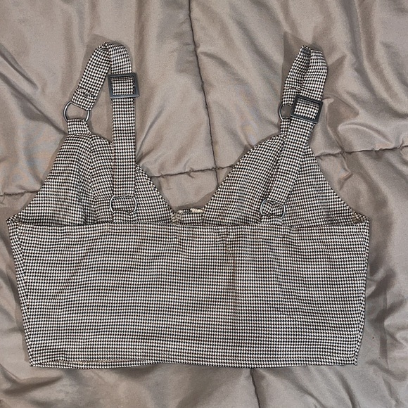 Crop top - Picture 2 of 2